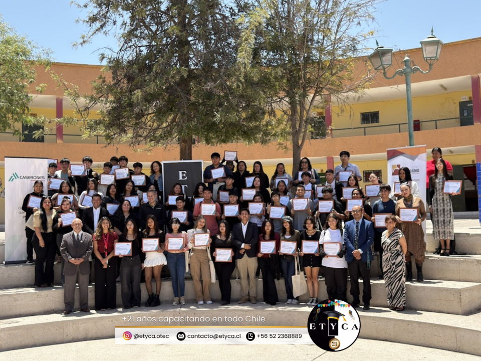 /61-estudiantes-del-liceo-tecnologico-de-copiapo-culminan-formacion-clave
