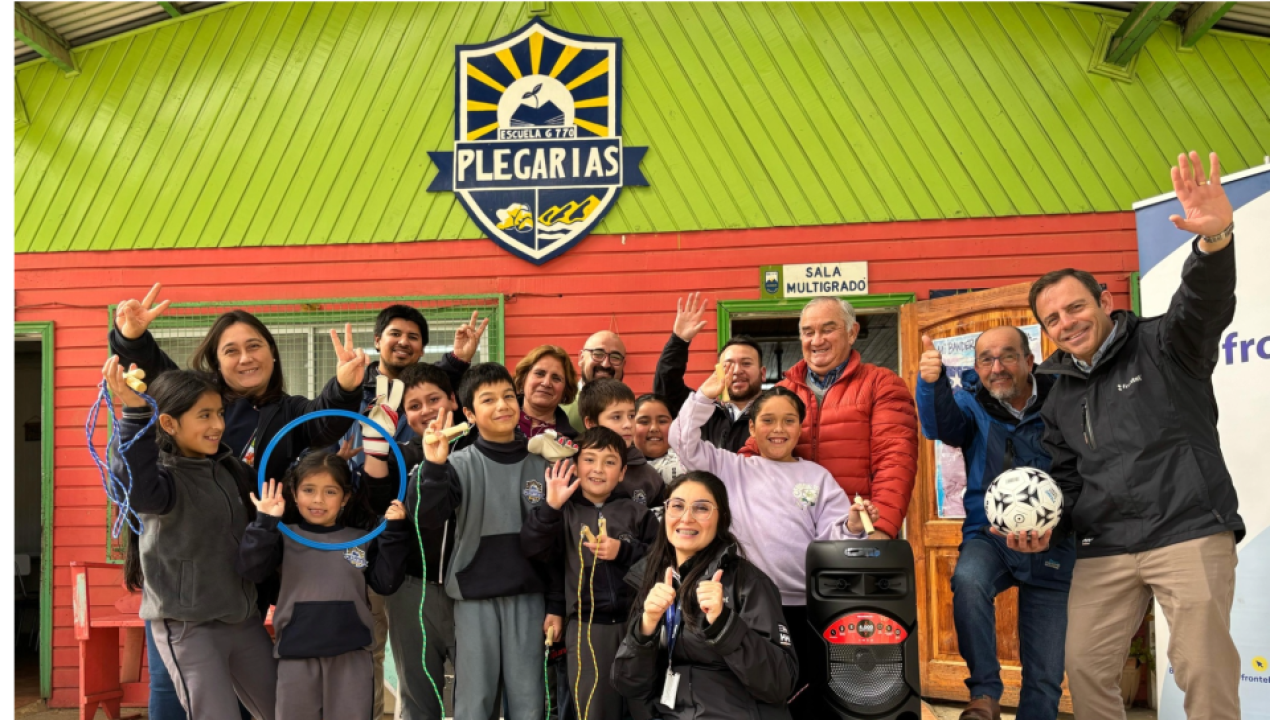 /lebu/provincia-de-arauco/curanilahue/frontel-visita-curanilahue-con-el-programa-escuela-con-energia