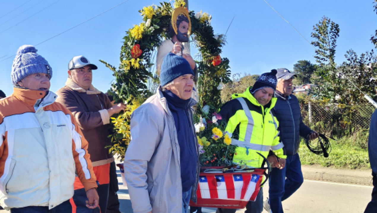 /comunidad-de-quidico-conmemoro-a-san-pedro-con-emotiva-misa-y-procesion