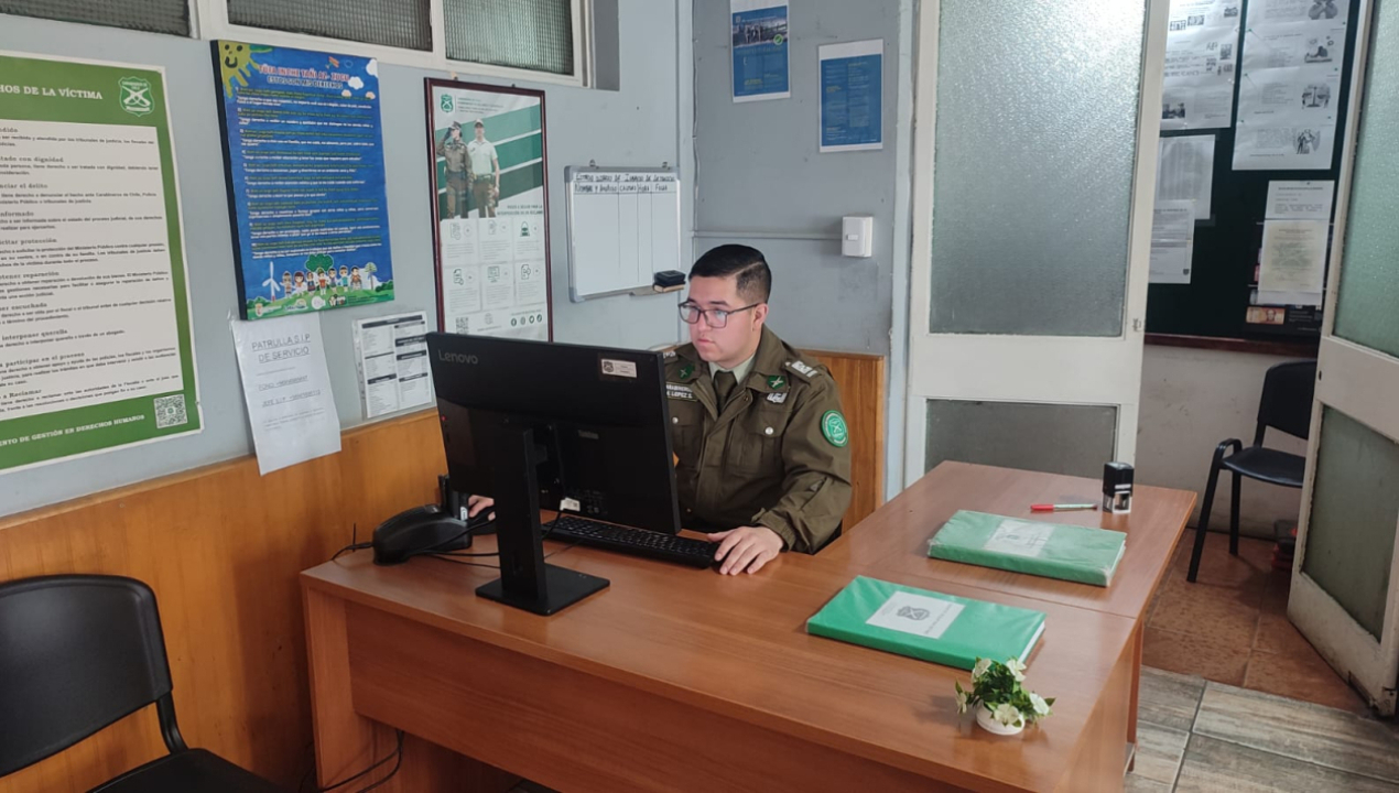 /carabineros-alumnos-de-la-esfocar-finalizan-su-practica-operativa-policial