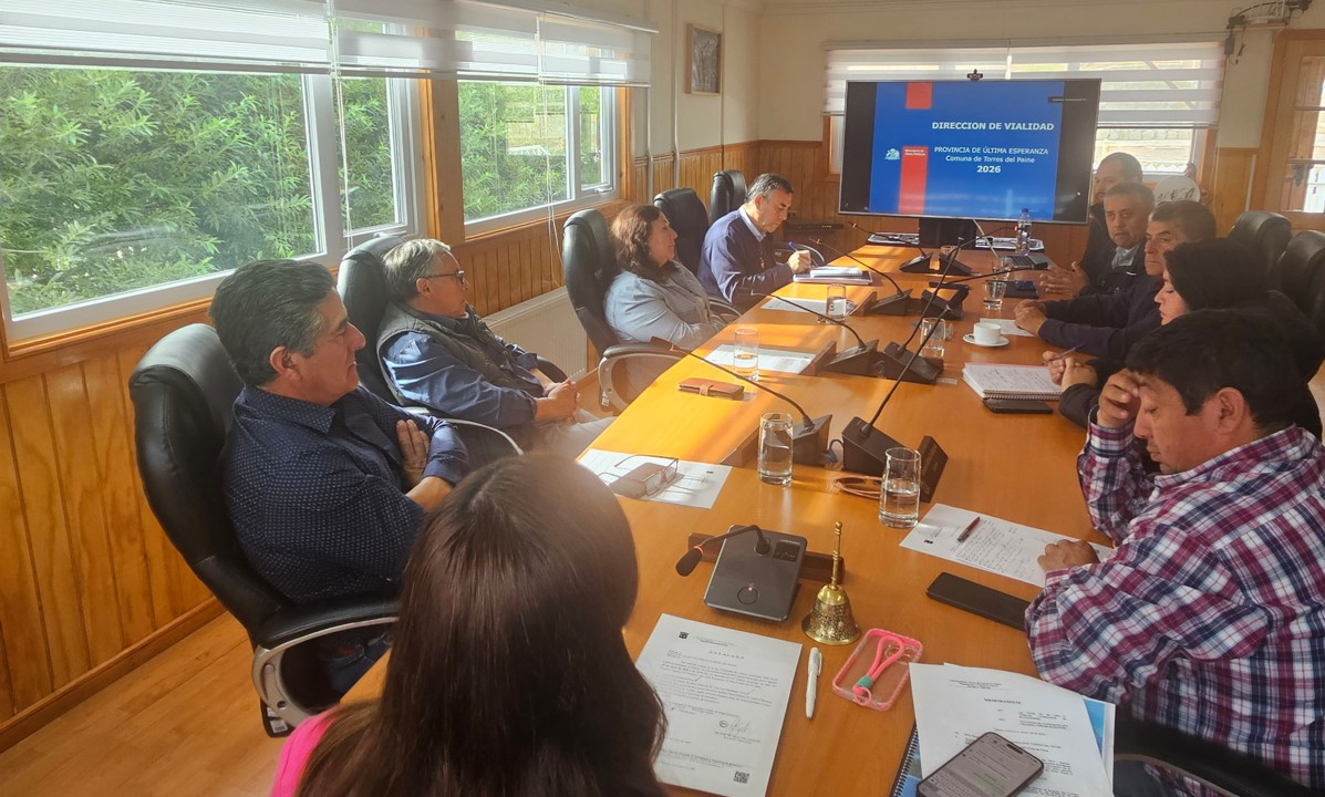 /mop-presenta-avances-en-caminos-de-torres-del-paine