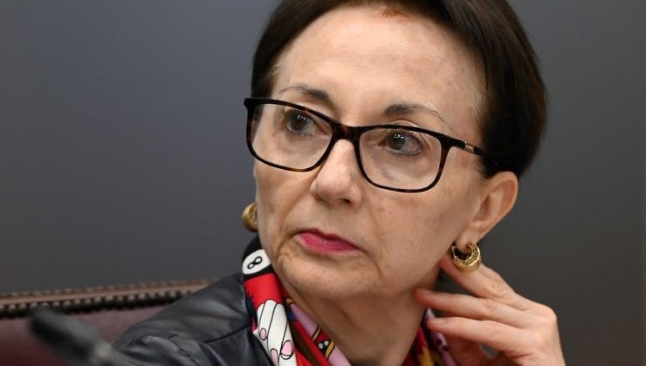 /actualidad/gloria-ana-chevesich-asume-la-presidencia-de-la-corte-suprema-y-es-recibida