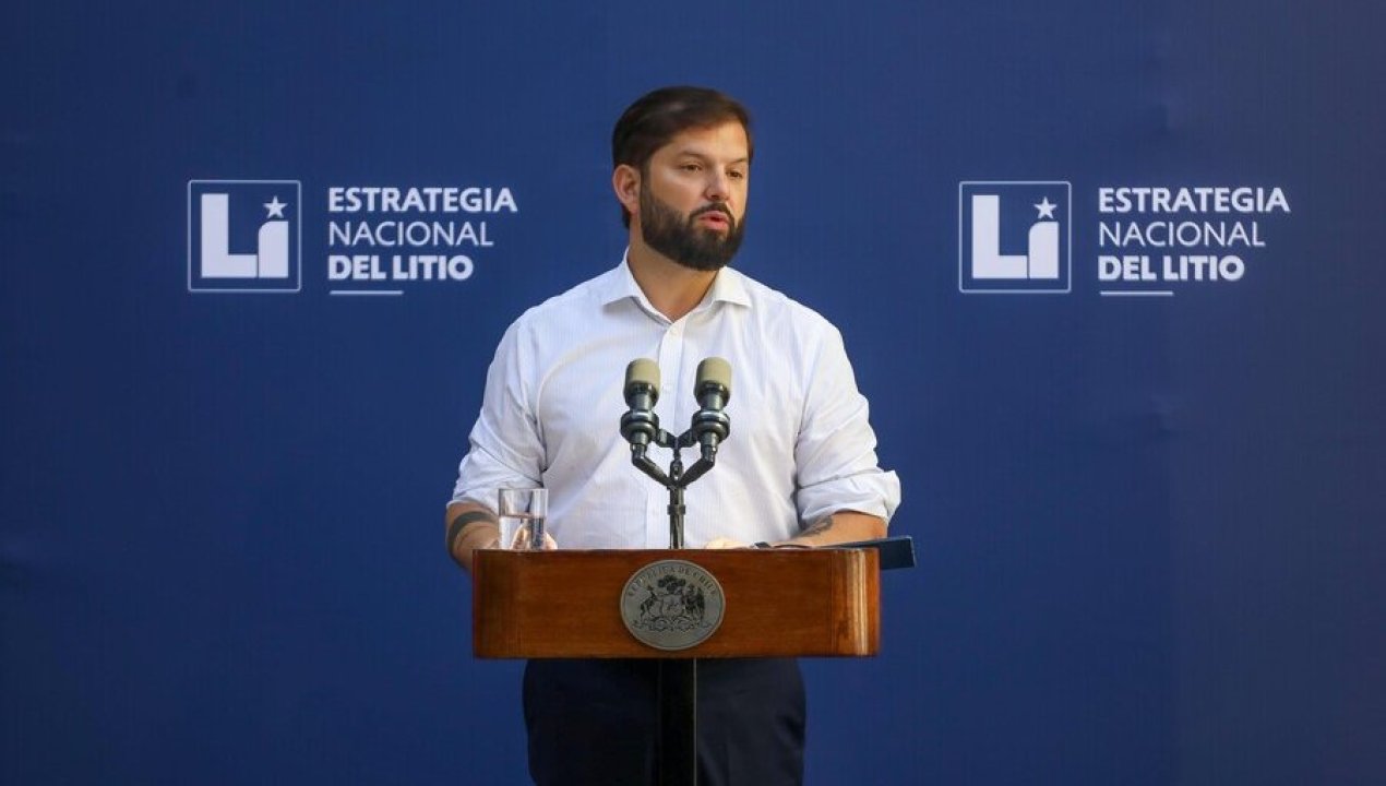 /actualidad/politica/presidente-boric-sostiene-que-cable-submarino-esta-en-evaluacion-y-que