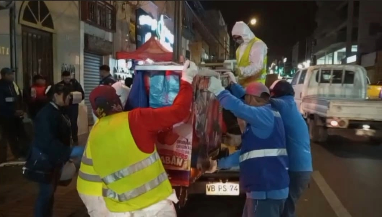 /en-pleno-centro-de-antofagasta-decomisan-350-kilos-de-alimentos-a